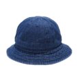 Blauwe denim bucket hoed zwarte ronde zonnehoed